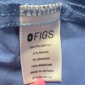 FIGS‎ SCRUBS Ceil Blue Catarina One-Pocket Scrub Top Embroidered "M." Size Small thumbnail 7