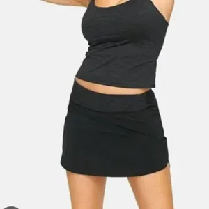 Outdoor Voices Hudson Skort 4" thumbnail 3