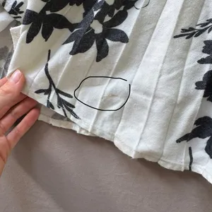 Alitsa Floral Pleated Midi Skirt thumbnail 3