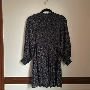 & Other Stories Black and White Floral Print Bishop Sleeve Cottage Sundress sz 2 thumbnail 4