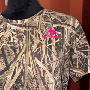 Mossy Oak Camouflage Short Sleeve Tee thumbnail 2