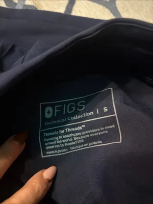 Figs Navy Scrub Set/ Zamora Joggers/ Casma top/ size small NWOT thumbnail 5