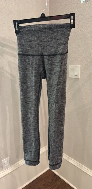 Lululemon Leggings thumbnail 1