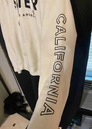 Hollister Sweatshirt thumbnail 4