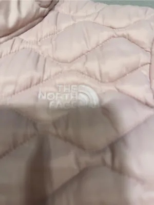 The North Face Women's ThermoBall Eco Hooded Parka - Blush Pink thumbnail 6