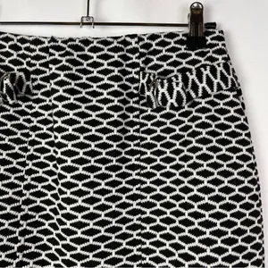 Joe B by Joe Benbasset‎ Black & White Printed Knit Pencil Skirt S thumbnail 3