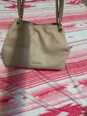 • Purse thumbnail 2