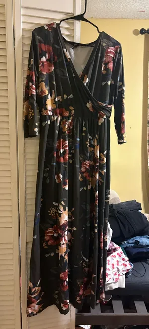 Green Faux wrap Zattcas maxi dress thumbnail 1