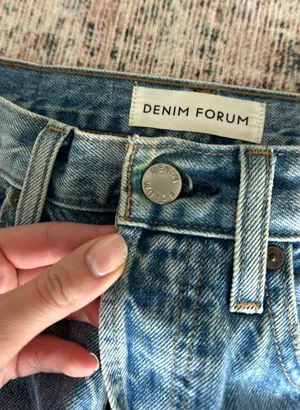 Aritzia Denim Forum Joni High Rise Loose Jeans thumbnail 2