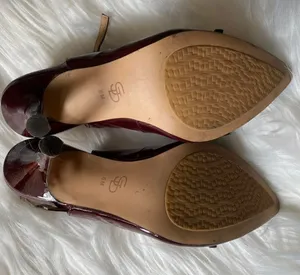 Circa Joan and David Luxe Red Leather Heels Vibrant Red Wine Leather Stiletto heel. thumbnail 8