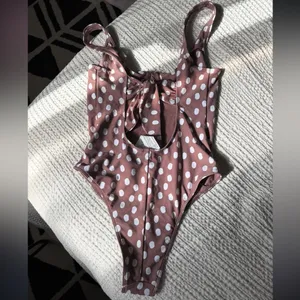 Abercrombie and fitch one piece swim suit thumbnail 2