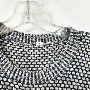 Lululemon Yogi Crew Sweater Size 4 Inkwell Blue Honeycomb Knit Thumbholes‎ 243 thumbnail 11