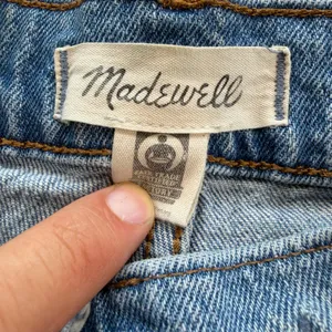 Madewell The Perfect Crop Jeans Light Wash Distressed Raw Hem Size 24 thumbnail 6