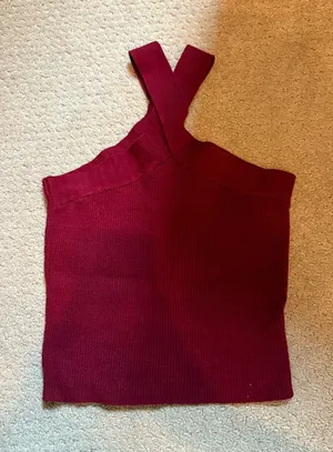 Maroon tank Red thumbnail 1