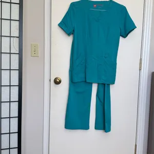 Urbane Teal medical scrubs for women for Women thumbnail 7