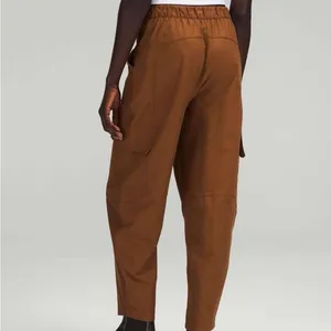Lululemon Light Utilitech Cargo Pocket High Rise Pant Size 28 Roasted Brown thumbnail 3