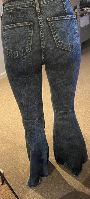 Judy Blue Boutique Acid Wash Bell Bottoms thumbnail 3