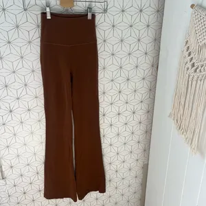 Lululemon Groove Super-High-Rise Flared Pant Nulu Roasted Brown thumbnail 3