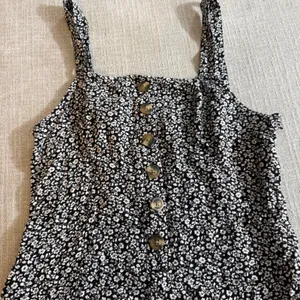 American‎ Eagle Floral Romper Medium Shortall Button Front Smocked Back Boho thumbnail 3