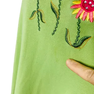 VINTAGE BRECKENRIDGE Embroidered Flowers & Bees Tee thumbnail 3