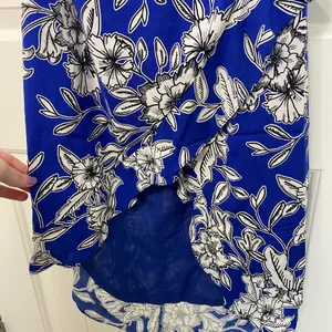 EUC Bardot women’s Petra halter electric blue floral high low‎ sundress dress XS thumbnail 3