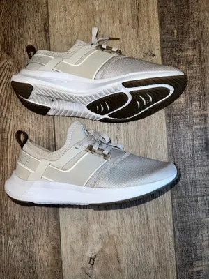 New Balance Sneakers thumbnail 2