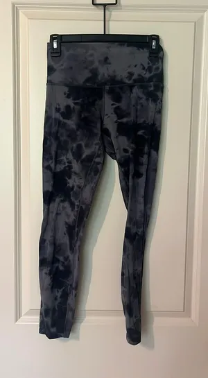 Lululemon Tie-Dye Leggings thumbnail 1