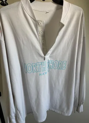 north shore long sleeve Size M thumbnail 1