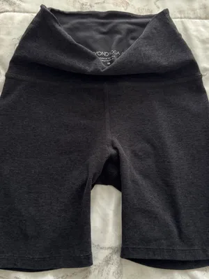 Beyond Yoga matching set of Black Racerback Sports Bra & bike shorts, sizes S XS thumbnail 12