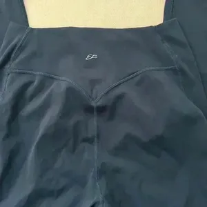 Everforward Cross over leggings in teal: L thumbnail 3