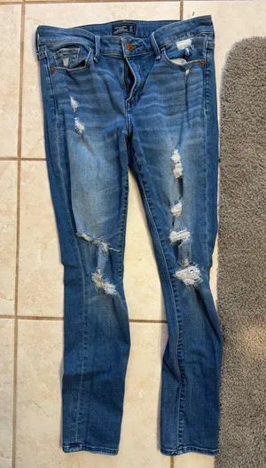 Abercrombie and Fitch Jeans thumbnail 1