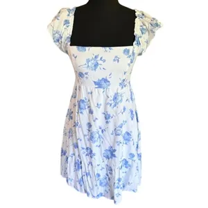 Hollister Women’s Small Blue White Floral Tie Back Mini Dress thumbnail 2