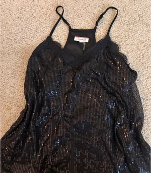 Black sequin thrifted top thumbnail 3