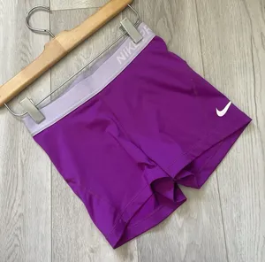 Nike Pro Shorts 2.5" workout Purple (small) compression training gym activewear thumbnail 1