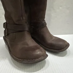 UGG Riding Boots Womens 6 Brown Leather Knee High Shearling Lined‎ Zip Buckle thumbnail 2