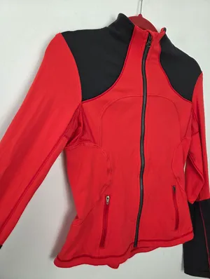 Lululemon Forme Jacket Love Red Size 6 Athletic Gym Lifting Sporty Scuba Define thumbnail 5