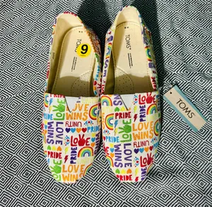 Toms Women’s Slip-On thumbnail 2