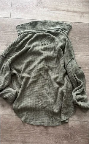 Aerie Long Sleeve thumbnail 2