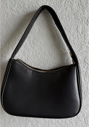 Black purse thumbnail 1