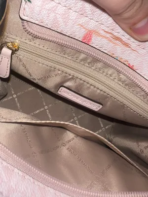 Michael Kors Medium Bag thumbnail 5