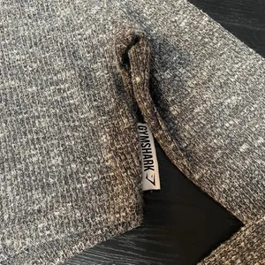 Gymshark Womens Cropped Hoodie Marled Grey Knit Long‎ Sleeve Pullover Size S thumbnail 2