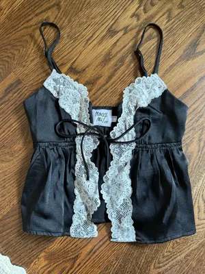 Princess Polly Lace Tank thumbnail 2