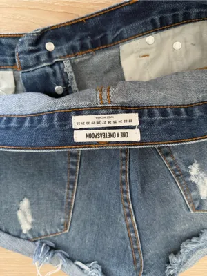 One Teaspoon 28 Denim Shorty Shorts Bandits Distressed Medium Wash Biker thumbnail 8