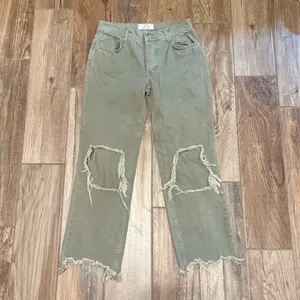 Free People Maggie Mid-Rise Straight-Leg Denim thumbnail 2