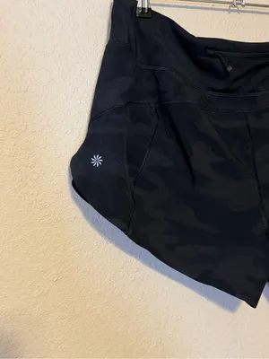 ATHLETA Run With It Reflective Printed 3.5" Short Black Camo‎ Lux Size Large thumbnail 7