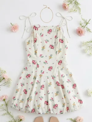 Floral print mini dress Size M thumbnail 1
