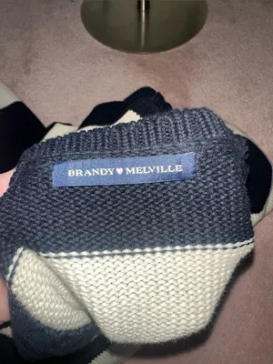 Brandy Melville Oversized Brianna Cotton Thick Stripe Sweater Cream & Navy thumbnail 4