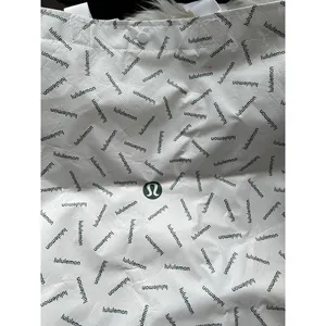 Lululemon White and Green Reusable Tote Bag - Stylish & Eco-Friendly thumbnail 2
