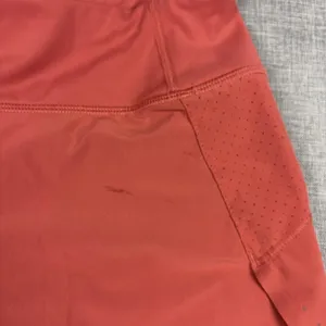 Athleta Run With It Shorts Womens XS Orange Running 3.5in Lined Athletic Gym thumbnail 3