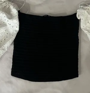 Zara Black Knit Top with White Sleeves thumbnail 1